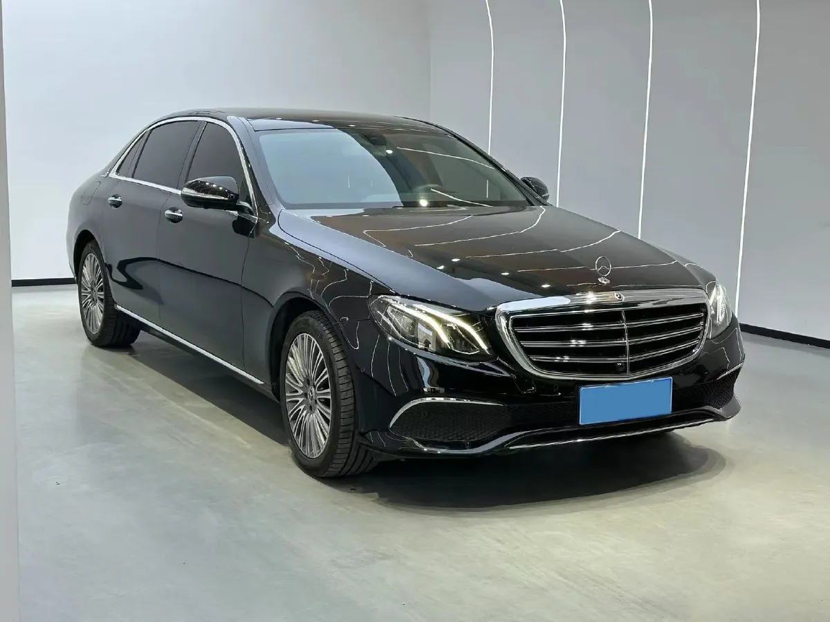 2020 Mercedes-Benz E Class 2.0T 258HP L4 9AT,autocango,china used car exporter,china ev exporter,chinese used car exporter,chinese used ev exporter