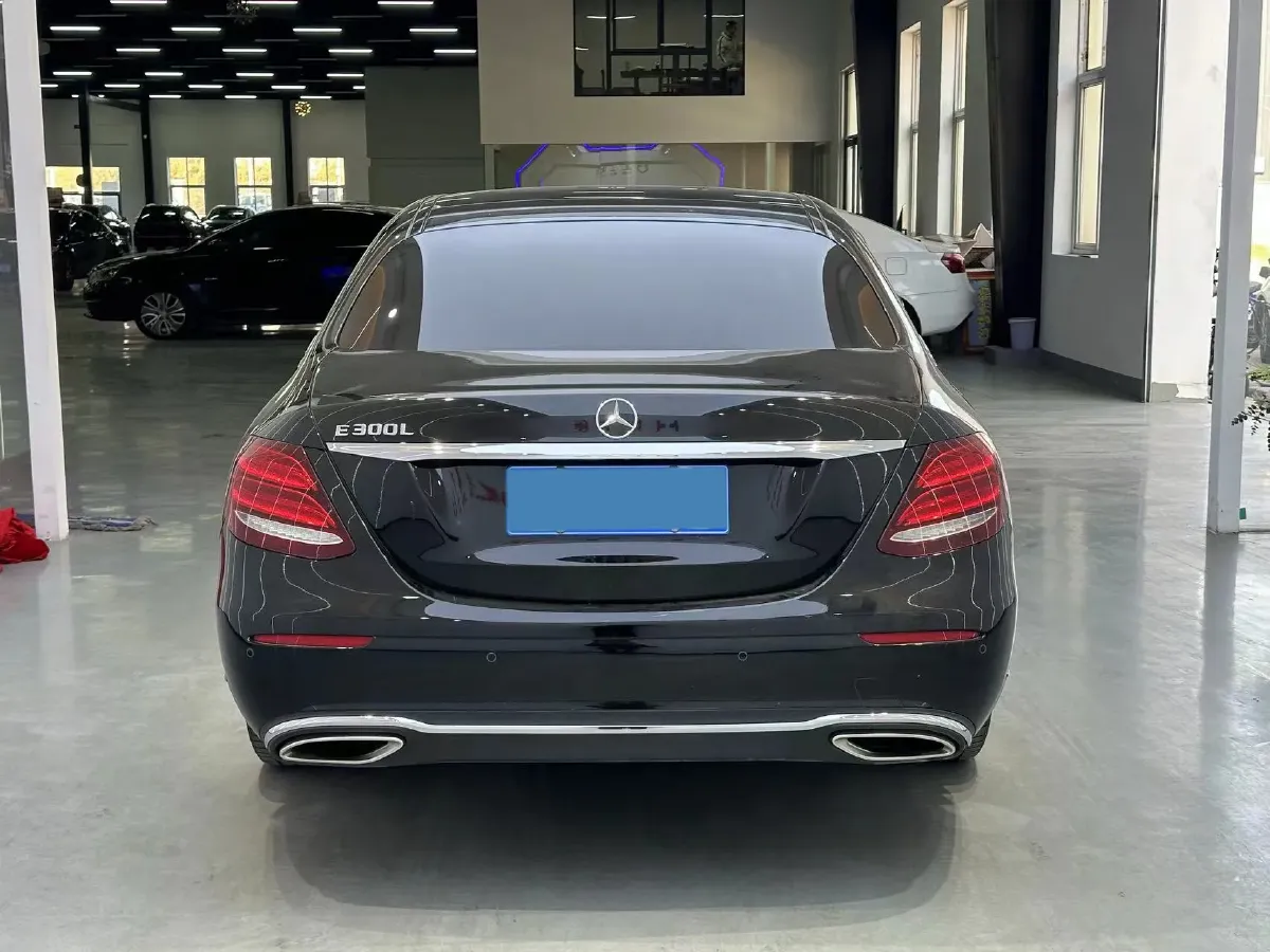 2020 Mercedes-Benz E Class 2.0T 258HP L4 9AT,autocango,china used car exporter,china ev exporter,chinese used car exporter,chinese used ev exporter