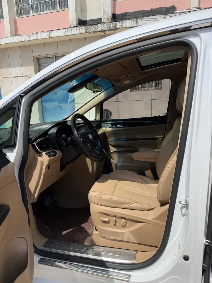 2018 Buick GL8 2.0T 260HP L4 6AT,autocango,china used car exporter,china ev exporter,chinese used car exporter,chinese used ev exporter