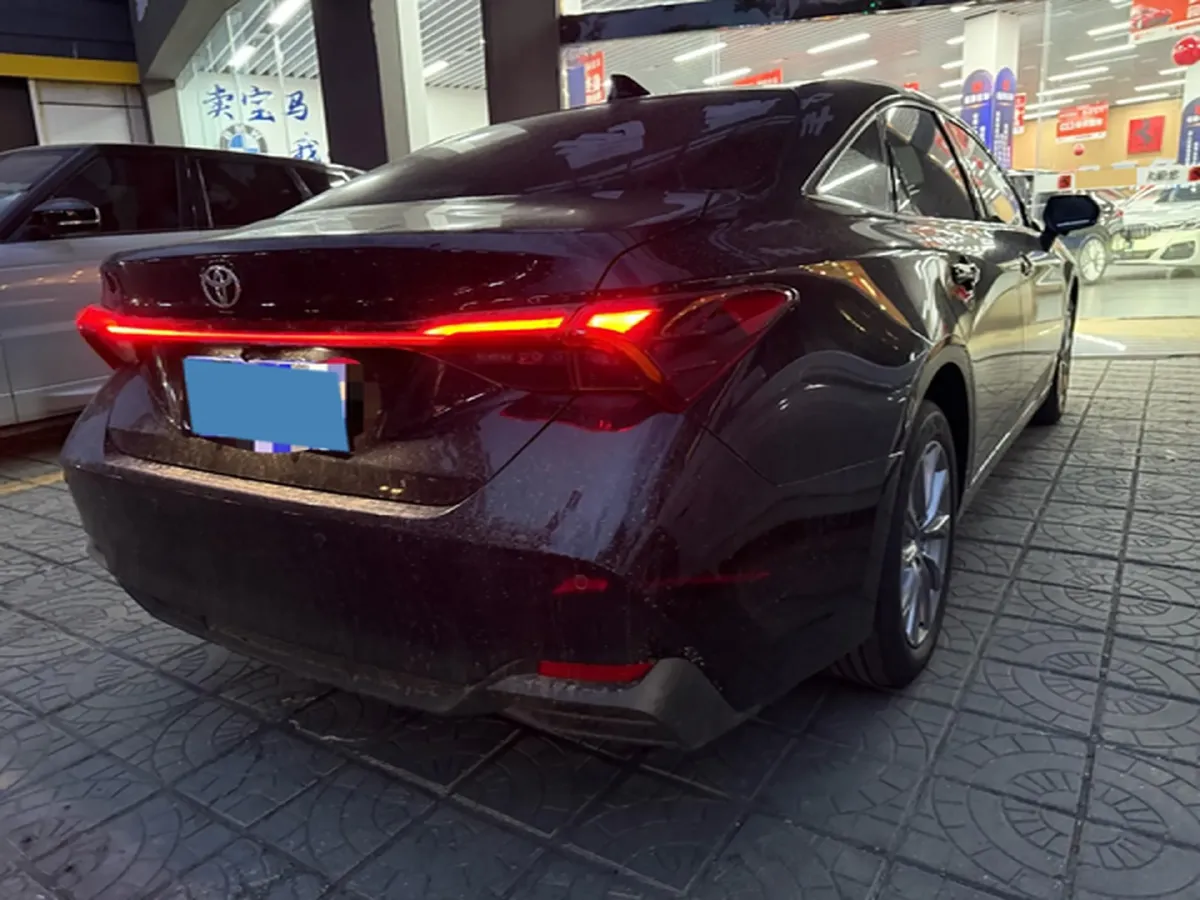 2024 Toyota Avalon 2.0L 152HP L4 E-CVT Hybrid,autocango,china used car exporter,china ev exporter,chinese used car exporter,chinese used ev exporter