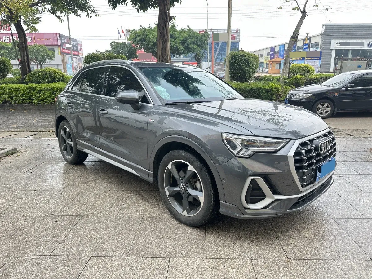2022 Audi Q3 1.4T 150HP L4 7DCT,autocango,china used car exporter,china ev exporter,chinese used car exporter,chinese used ev exporter