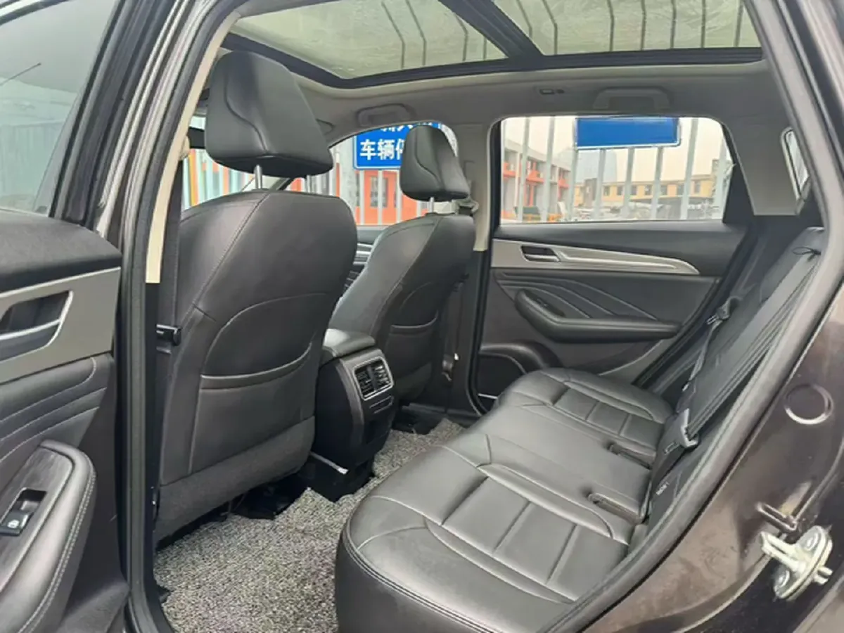 2019 Haval F7 1.5T 169HP L4 7DCT,autocango,china used car exporter,china ev exporter,chinese used car exporter,chinese used ev exporter