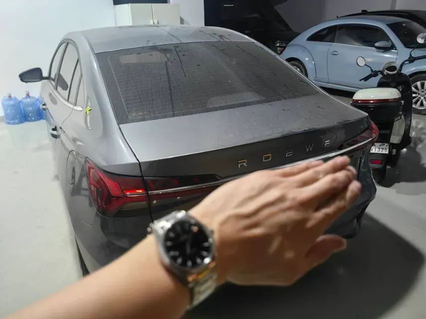 2021 Roewe i5 1.5L 120HP L4 CVT,autocango,china used car exporter,china ev exporter,chinese used car exporter,chinese used ev exporter