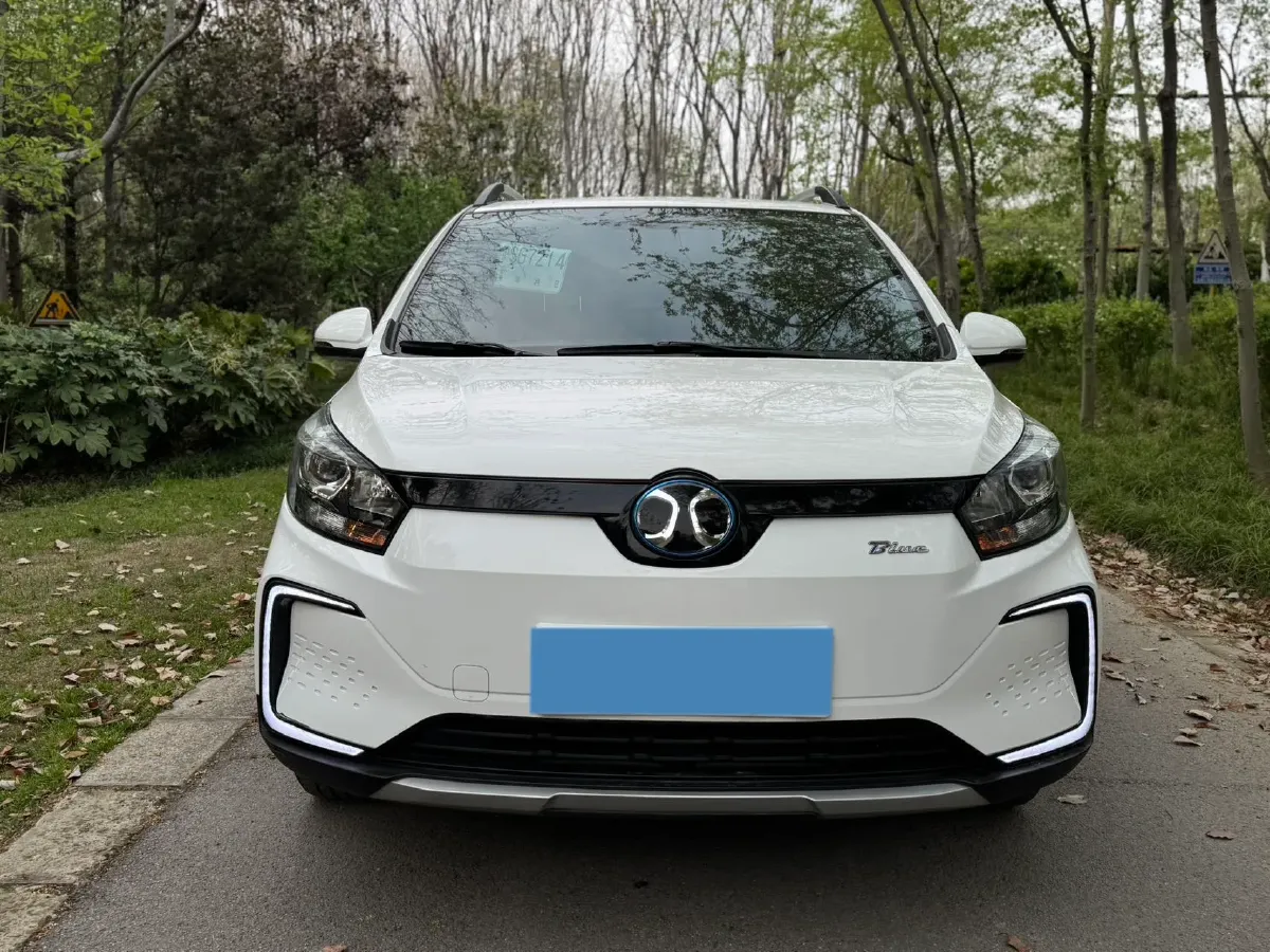 2019 BAIC BJEV EC5 BEV,autocango,china used car exporter,china ev exporter,chinese used car exporter,chinese used ev exporter