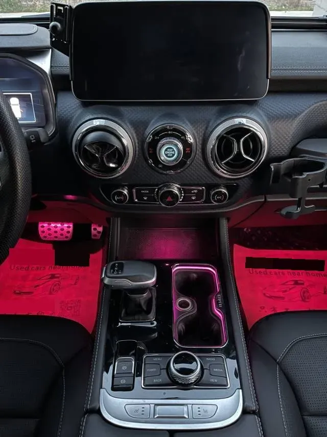 2021 Beijing BJ40 2.0T 224HP L4 8AT,autocango,china used car exporter,china ev exporter,chinese used car exporter,chinese used ev exporter