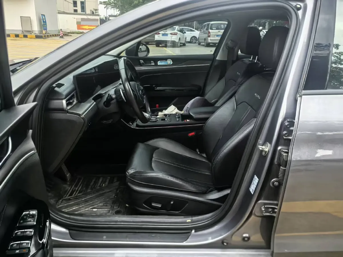 2020 Kia K5 2.0T 240HP L4 8AT,autocango,china used car exporter,china ev exporter,chinese used car exporter,chinese used ev exporter