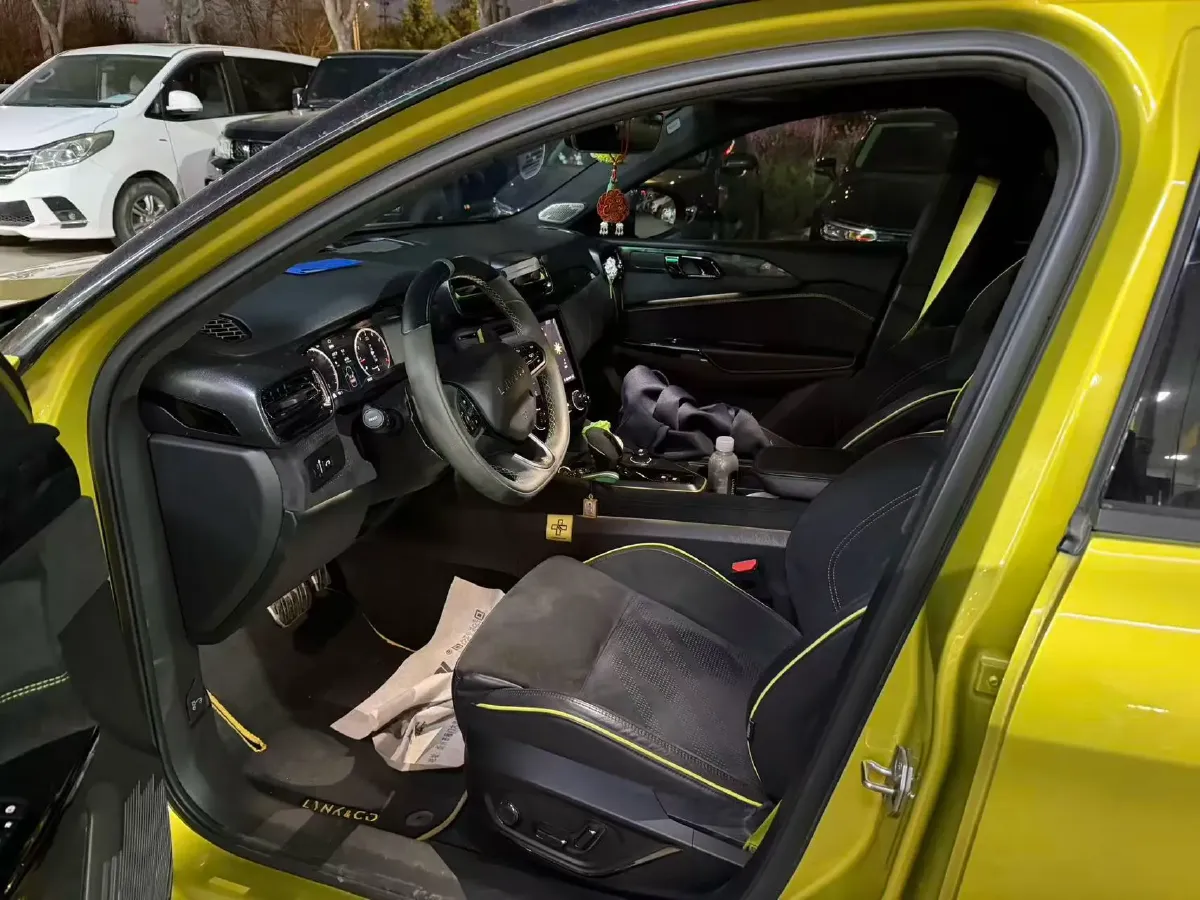 2019 LYNK&CO 03 2.0T 254HP L4 8AT,autocango,china used car exporter,china ev exporter,chinese used car exporter,chinese used ev exporter