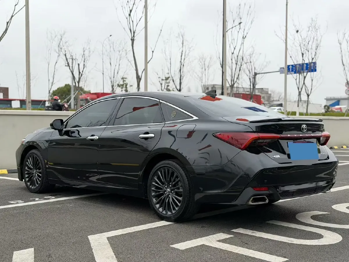 2019 Toyota Avalon 2.0L 178HP L4 CVT,autocango,china used car exporter,china ev exporter,chinese used car exporter,chinese used ev exporter