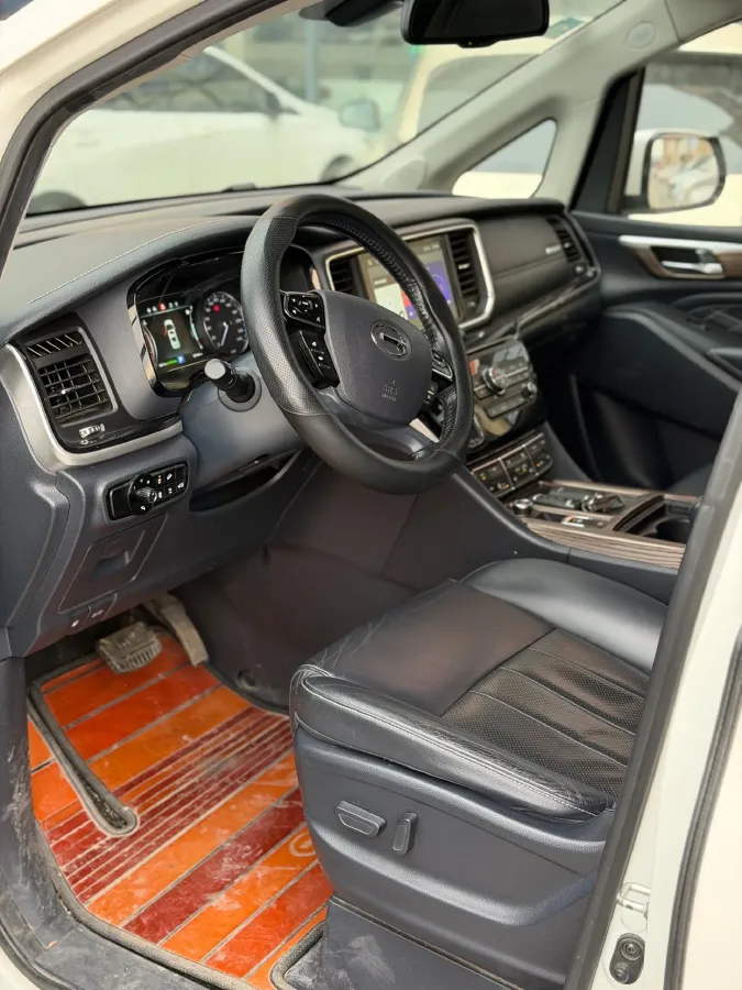 2020 GAC Trumpchi M8 2.0T 252HP L4 8AT,autocango,china used car exporter,china ev exporter,chinese used car exporter,chinese used ev exporter