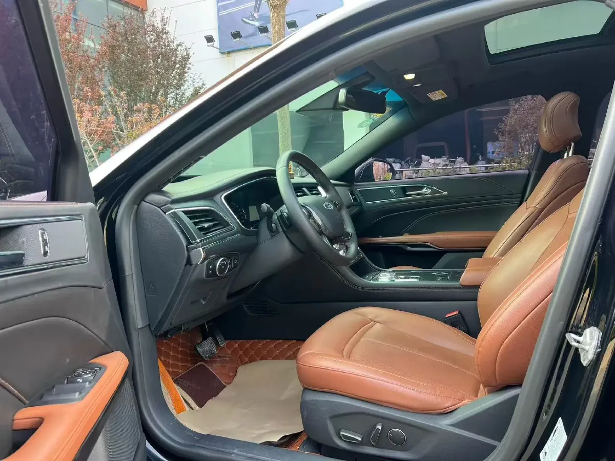 2018 Ford Taurus 2.0T 234HP L4 6AT,autocango,china used car exporter,china ev exporter,chinese used car exporter,chinese used ev exporter