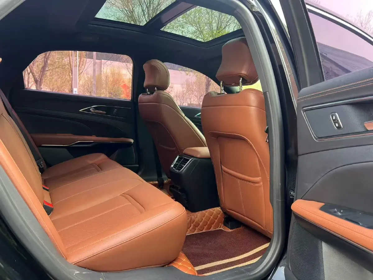 2018 Ford Taurus 2.0T 234HP L4 6AT,autocango,china used car exporter,china ev exporter,chinese used car exporter,chinese used ev exporter