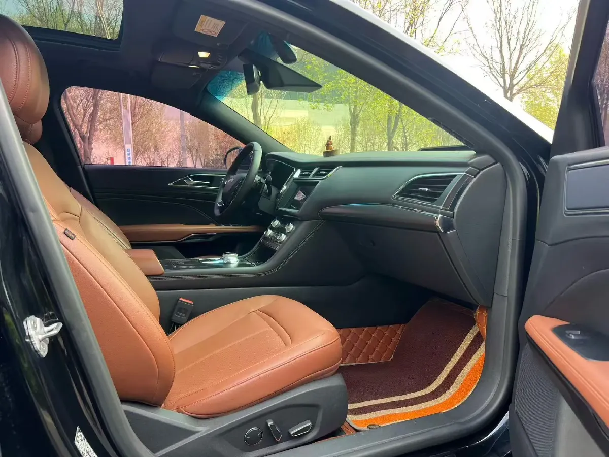 2018 Ford Taurus 2.0T 234HP L4 6AT,autocango,china used car exporter,china ev exporter,chinese used car exporter,chinese used ev exporter