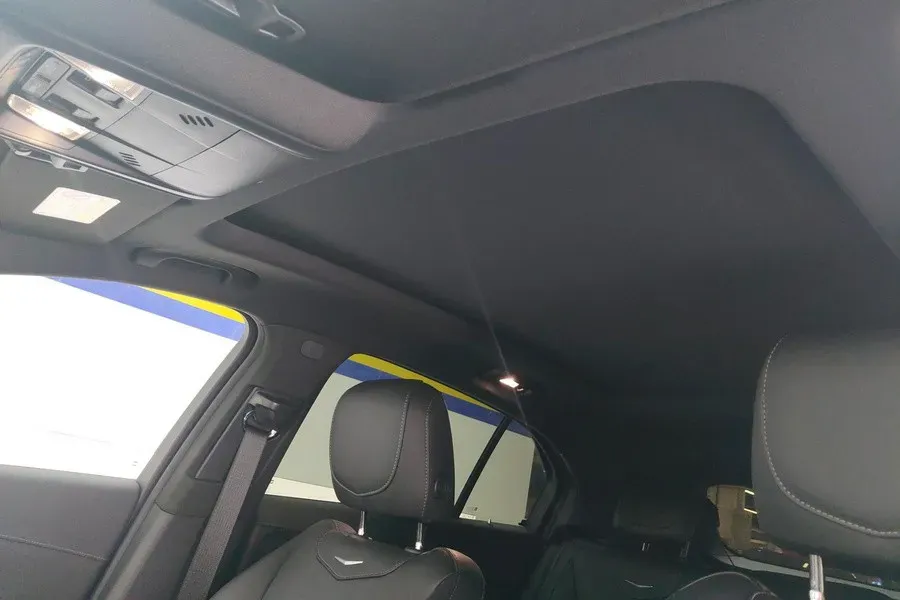 2022 Cadillac XT4 2.0T 237HP L4 9AT,autocango,china used car exporter,china ev exporter,chinese used car exporter,chinese used ev exporter