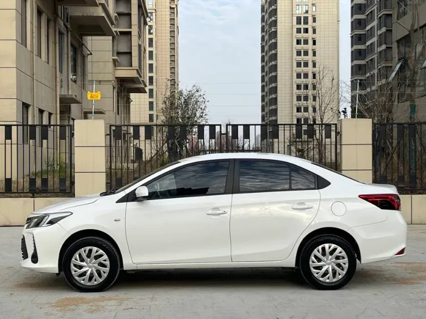 2021 Toyota Vios 1.5L 112HP L4 CVT,autocango,china used car exporter,china ev exporter,chinese used car exporter,chinese used ev exporter