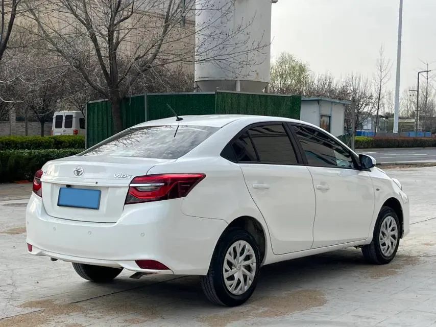 2021 Toyota Vios 1.5L 112HP L4 CVT,autocango,china used car exporter,china ev exporter,chinese used car exporter,chinese used ev exporter