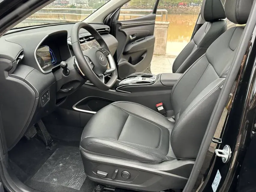 2023 Hyundai Tucson 1.5T 200HP L4 8AT,autocango,china used car exporter,china ev exporter,chinese used car exporter,chinese used ev exporter