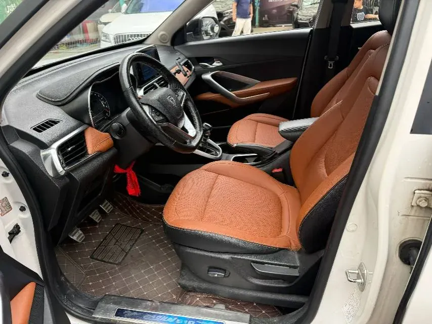 2019 Bestune X40 1.6L 114HP L4 5MT,autocango,china used car exporter,china ev exporter,chinese used car exporter,chinese used ev exporter