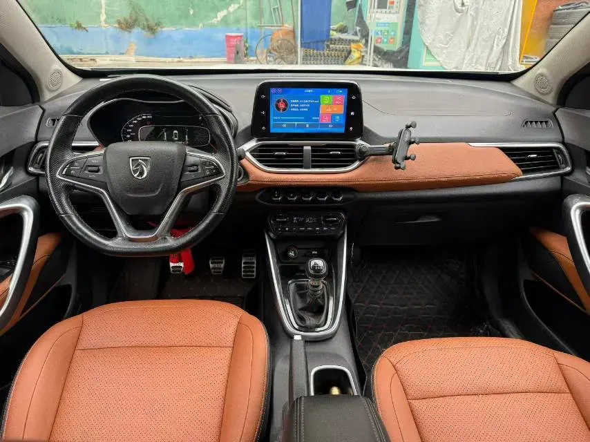 2019 Bestune X40 1.6L 114HP L4 5MT,autocango,china used car exporter,china ev exporter,chinese used car exporter,chinese used ev exporter