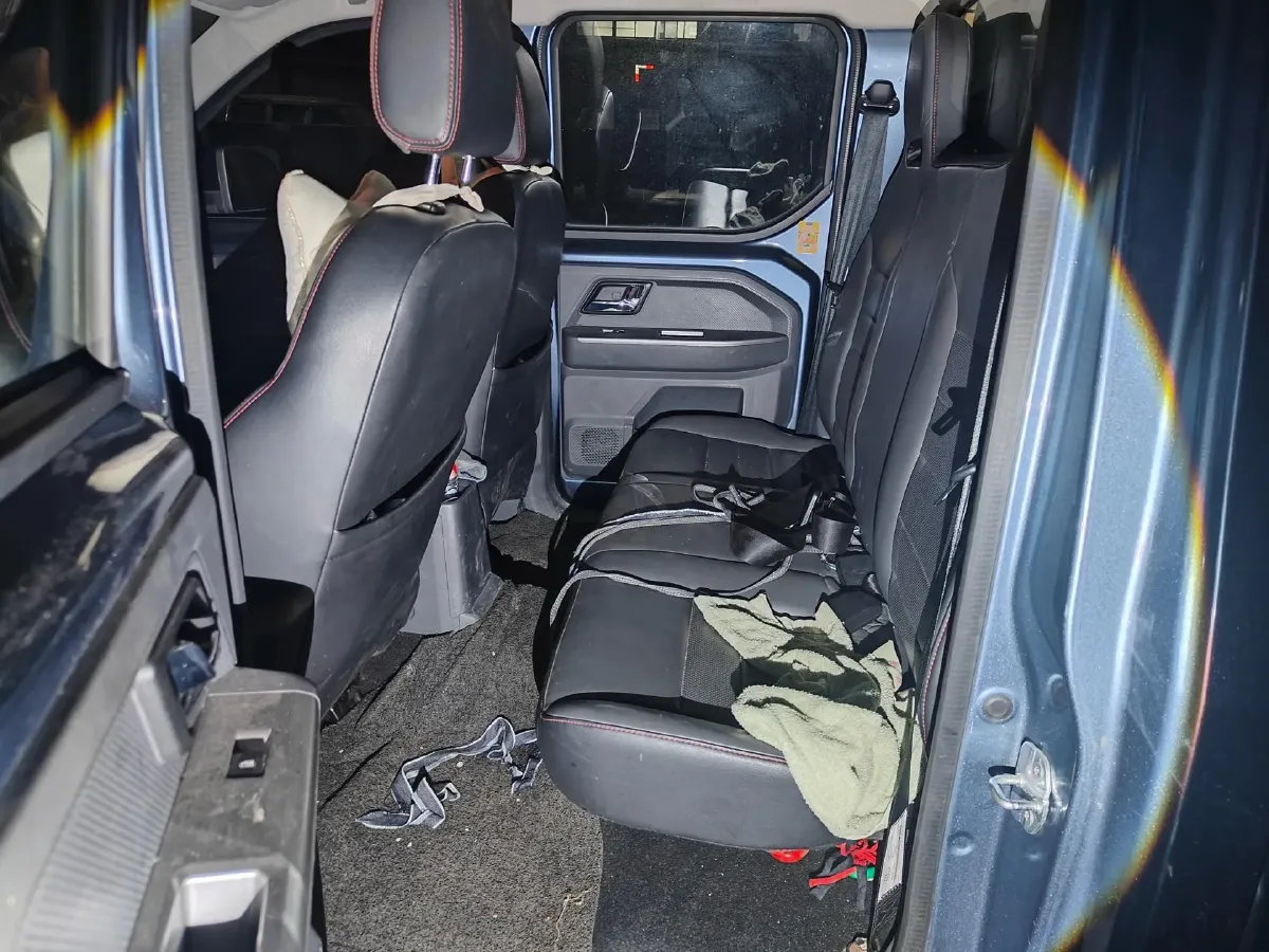 2021 WuLing ZhentTu 1.5L 99HP L4 5MT,autocango,china used car exporter,china ev exporter,chinese used car exporter,chinese used ev exporter