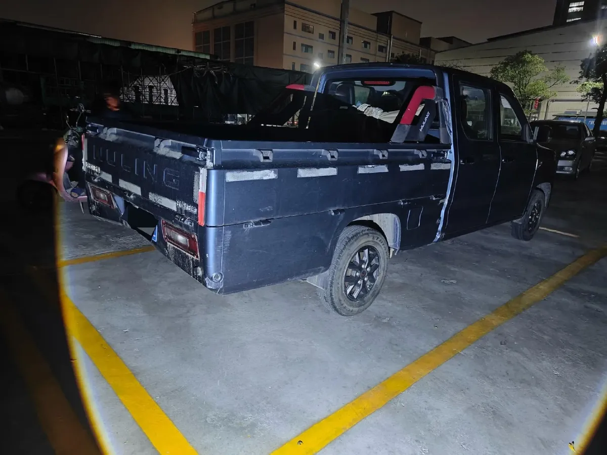 2021 WuLing ZhentTu 1.5L 99HP L4 5MT,autocango,china used car exporter,china ev exporter,chinese used car exporter,chinese used ev exporter