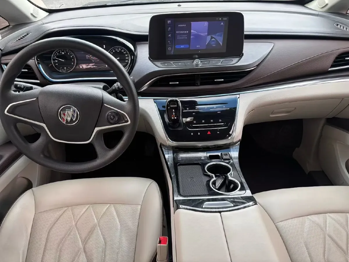 2023 Buick GL8 2.0T 237HP L4 9AT,autocango,china used car exporter,china ev exporter,chinese used car exporter,chinese used ev exporter