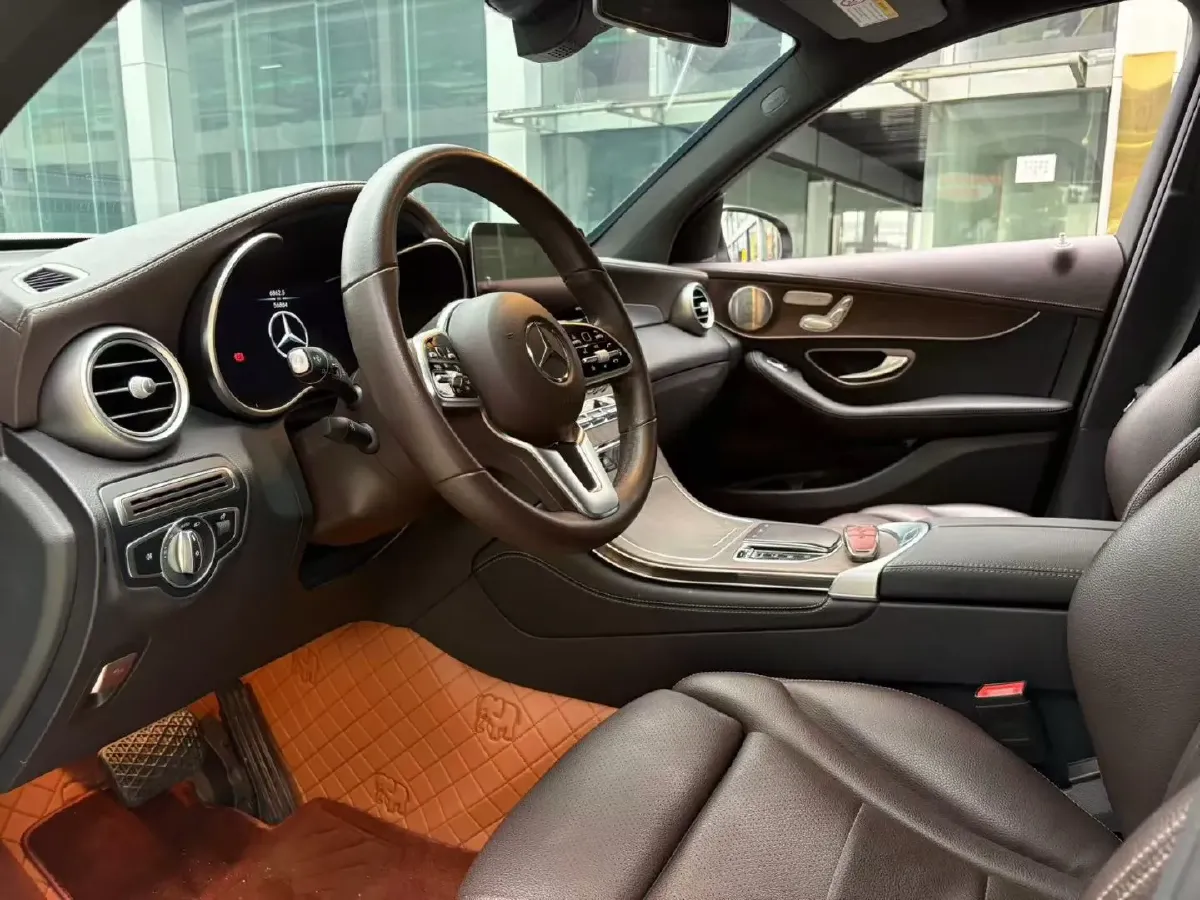 2022 Mercedes-Benz GLC Class 2.0T 258HP L4 9AT,autocango,china used car exporter,china ev exporter,chinese used car exporter,chinese used ev exporter