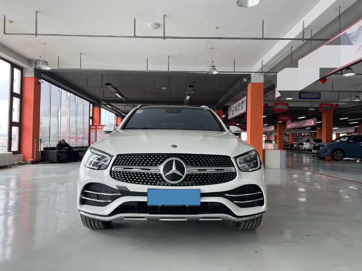 2020 Mercedes-Benz GLC Class 2.0T 258HP L4 9AT,autocango,china used car exporter,china ev exporter,chinese used car exporter,chinese used ev exporter