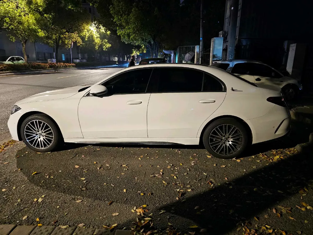 2024 Mercedes-Benz C Class 1.5T 204HP L4 9AT,autocango,china used car exporter,china ev exporter,chinese used car exporter,chinese used ev exporter