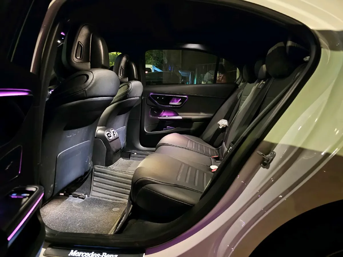 2024 Mercedes-Benz C Class 1.5T 204HP L4 9AT,autocango,china used car exporter,china ev exporter,chinese used car exporter,chinese used ev exporter