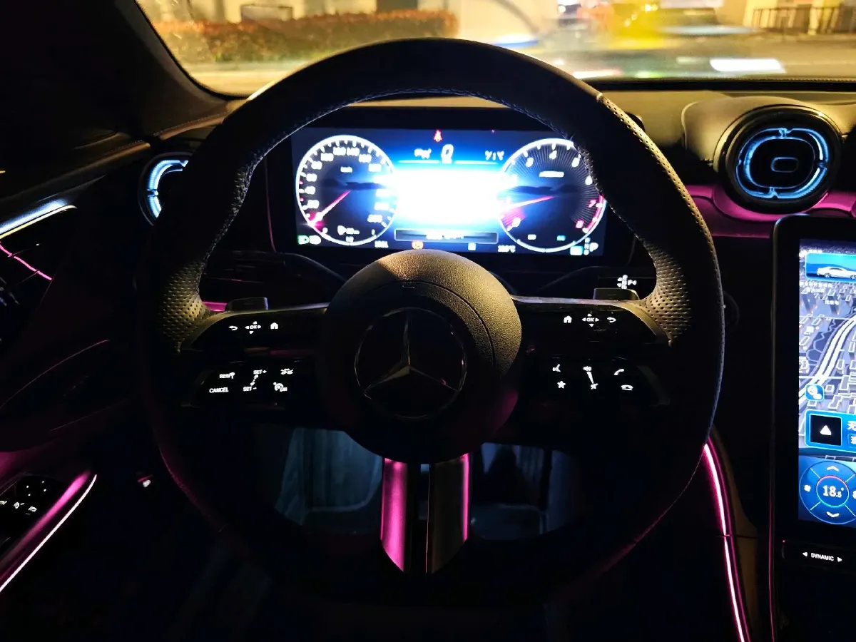 2024 Mercedes-Benz C Class 1.5T 204HP L4 9AT,autocango,china used car exporter,china ev exporter,chinese used car exporter,chinese used ev exporter