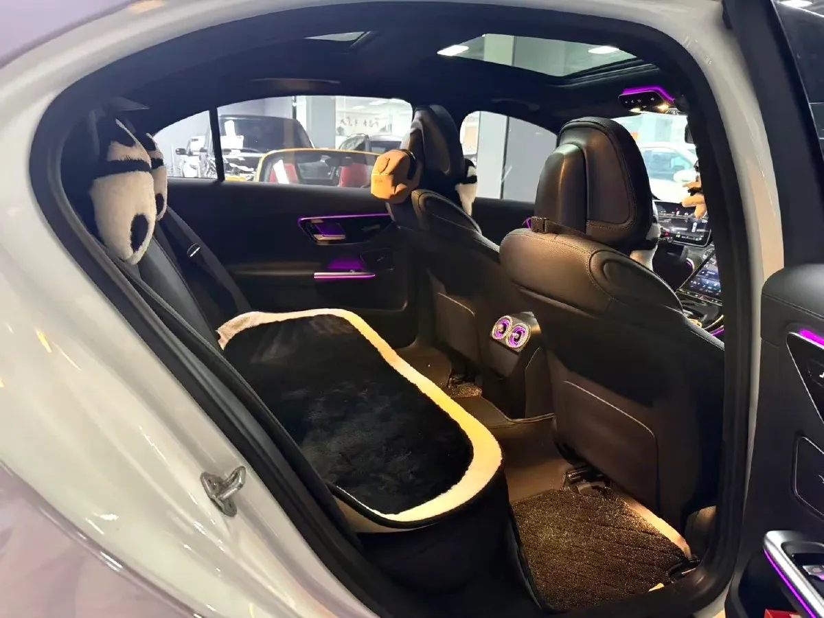 2023 Mercedes-Benz C Class 1.5T 204HP L4 9AT,autocango,china used car exporter,china ev exporter,chinese used car exporter,chinese used ev exporter