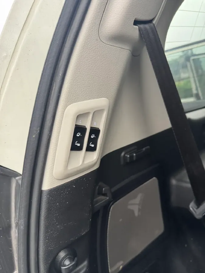 2019 Toyota Land Cruiser Prado 3.5L 280HP V6 6AT,autocango,china used car exporter,china ev exporter,chinese used car exporter,chinese used ev exporter