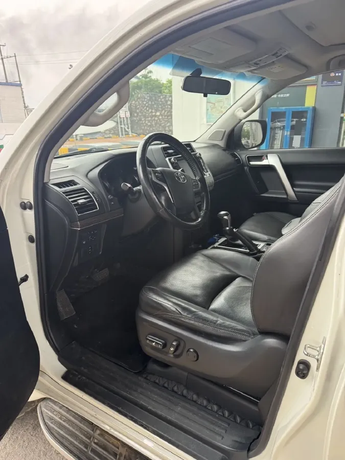 2019 Toyota Land Cruiser Prado 3.5L 280HP V6 6AT,autocango,china used car exporter,china ev exporter,chinese used car exporter,chinese used ev exporter