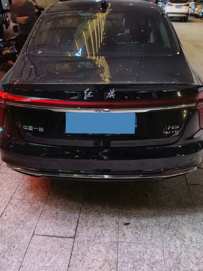 2024 HongQi H5 2.0T 224HP L4 8AT,autocango,china used car exporter,china ev exporter,chinese used car exporter,chinese used ev exporter