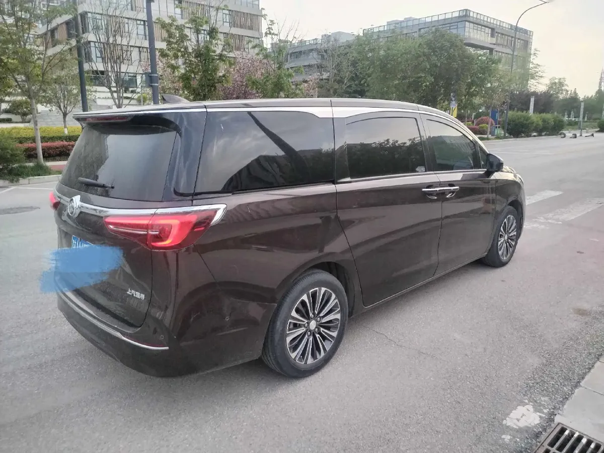 2021 Buick GL8 2.0T 237HP L4 9AT,autocango,china used car exporter,china ev exporter,chinese used car exporter,chinese used ev exporter