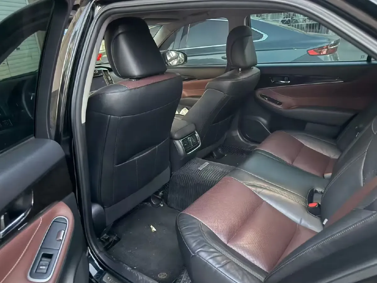 2018 Toyota Highlander 2.0T 220HP L4 6AT,autocango,china used car exporter,china ev exporter,chinese used car exporter,chinese used ev exporter