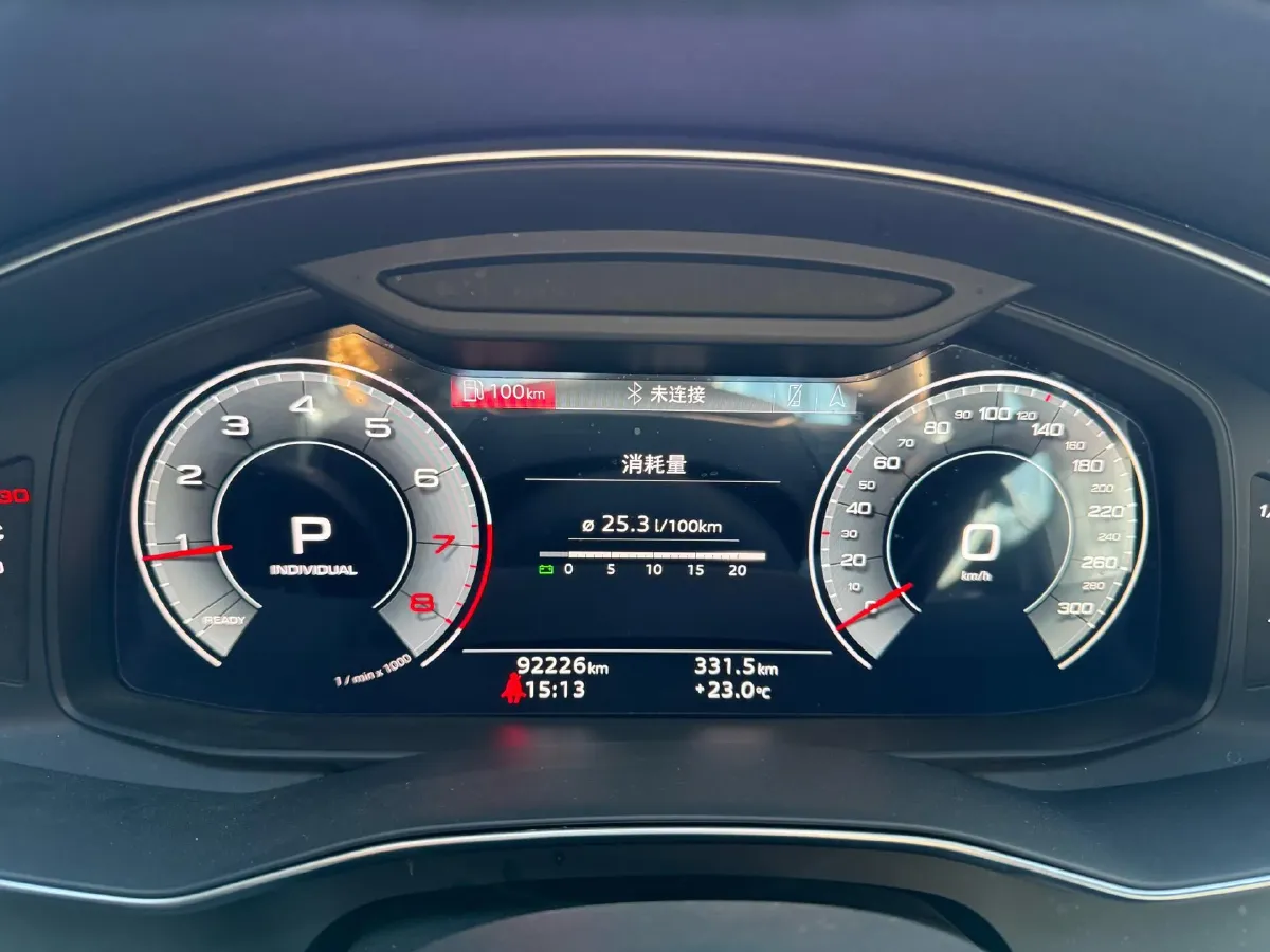 2022 Audi A6L 2.0T 190HP L4 7DCT,autocango,china used car exporter,china ev exporter,chinese used car exporter,chinese used ev exporter