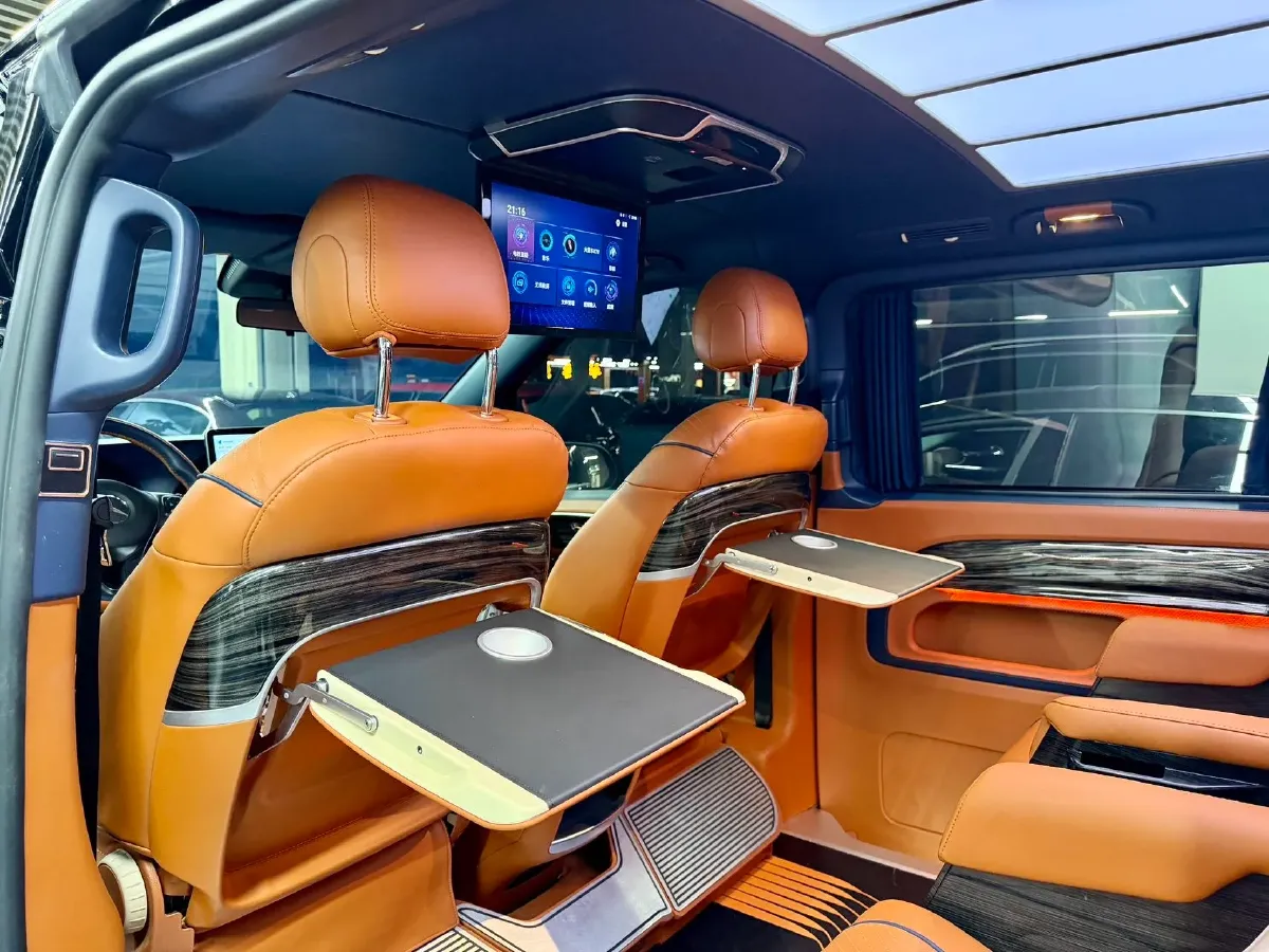 2023 Mercedes-Benz Vito 2.0T 211HP L4 9AT,autocango,china used car exporter,china ev exporter,chinese used car exporter,chinese used ev exporter