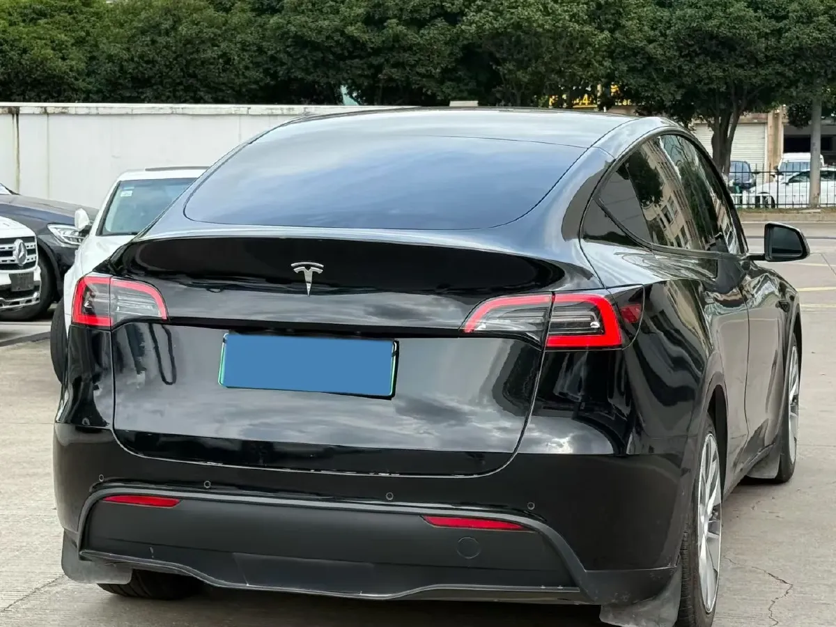 2022 Tesla Model Y BEV 60KWH,autocango,china used car exporter,china ev exporter,chinese used car exporter,chinese used ev exporter