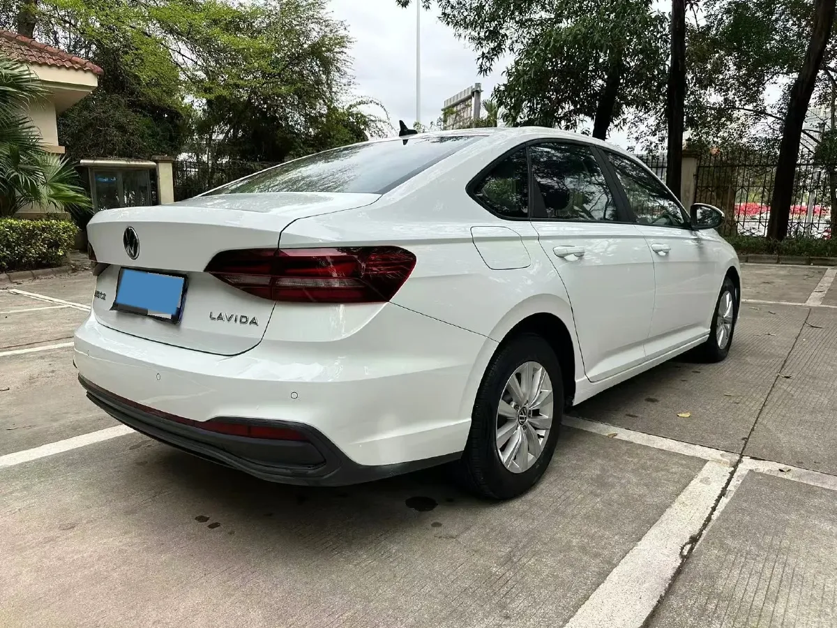 2023 Volkswagen Lavida 1.5L 113HP L4 6AT,autocango,china used car exporter,china ev exporter,chinese used car exporter,chinese used ev exporter