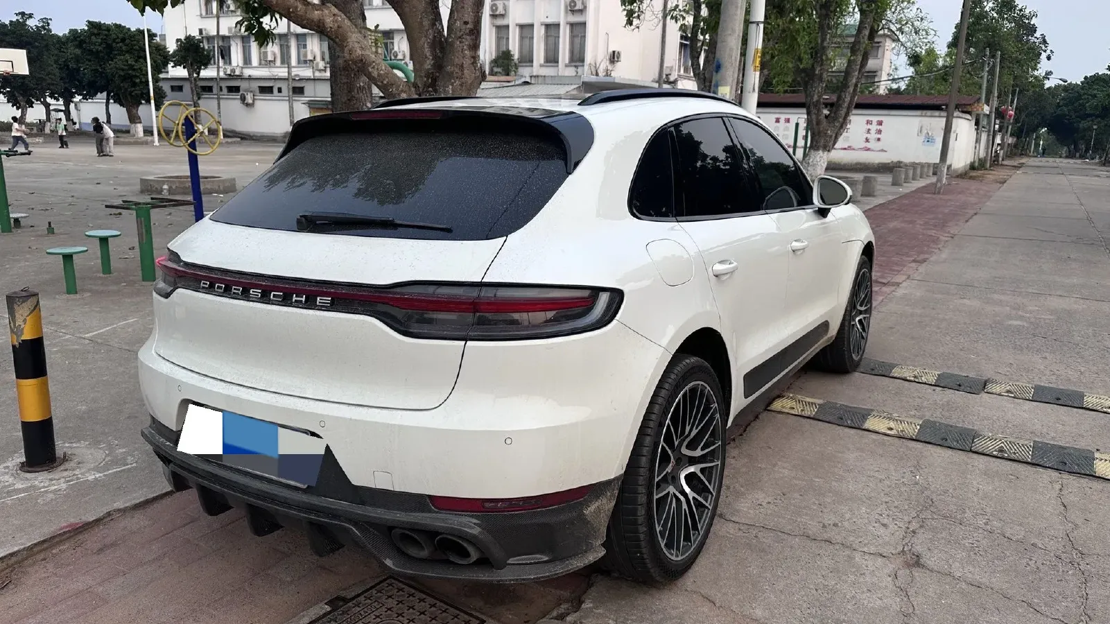 2020 Porsche Macan 2.0T 252HP L4 7DCT,autocango,china used car exporter,china ev exporter,chinese used car exporter,chinese used ev exporter