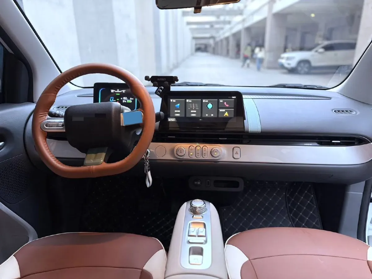 2025 LingBox BOX BEV 19.2KWH,autocango,china used car exporter,china ev exporter,chinese used car exporter,chinese used ev exporter