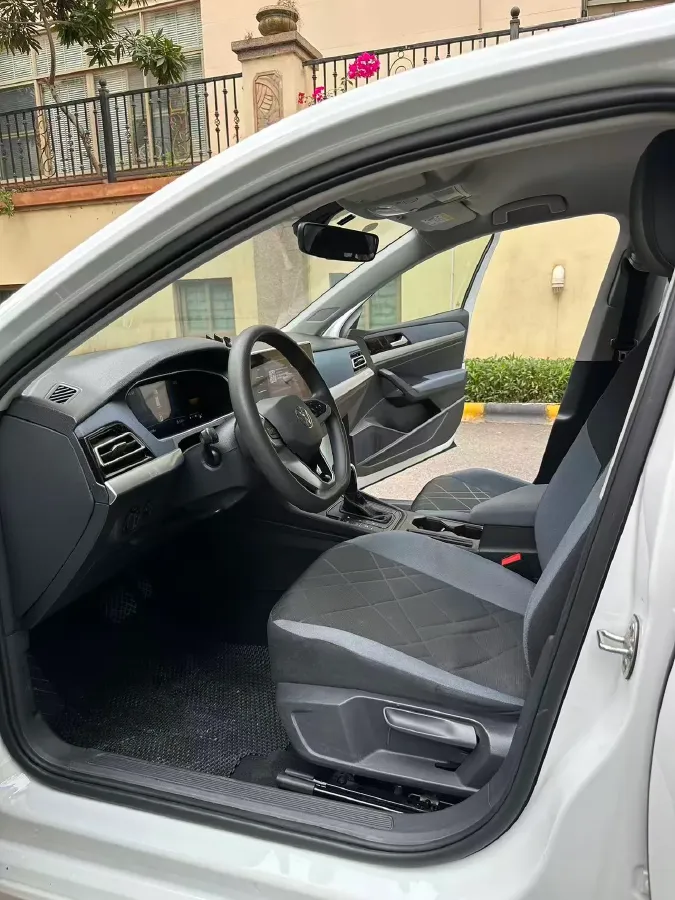 2023 Volkswagen Lavida 1.5L 110HP L4 6AT,autocango,china used car exporter,china ev exporter,chinese used car exporter,chinese used ev exporter