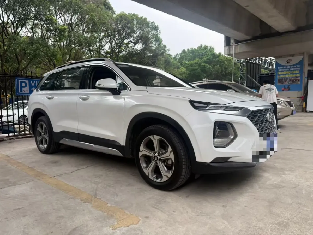 2019 Hyundai Santafe 2.0T 240HP L4 8AT,autocango,china used car exporter,china ev exporter,chinese used car exporter,chinese used ev exporter