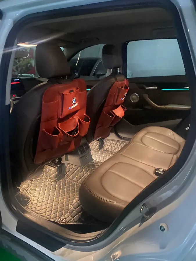 2022 BMW X1 2.0T 192HP L4 7DCT,autocango,china used car exporter,china ev exporter,chinese used car exporter,chinese used ev exporter