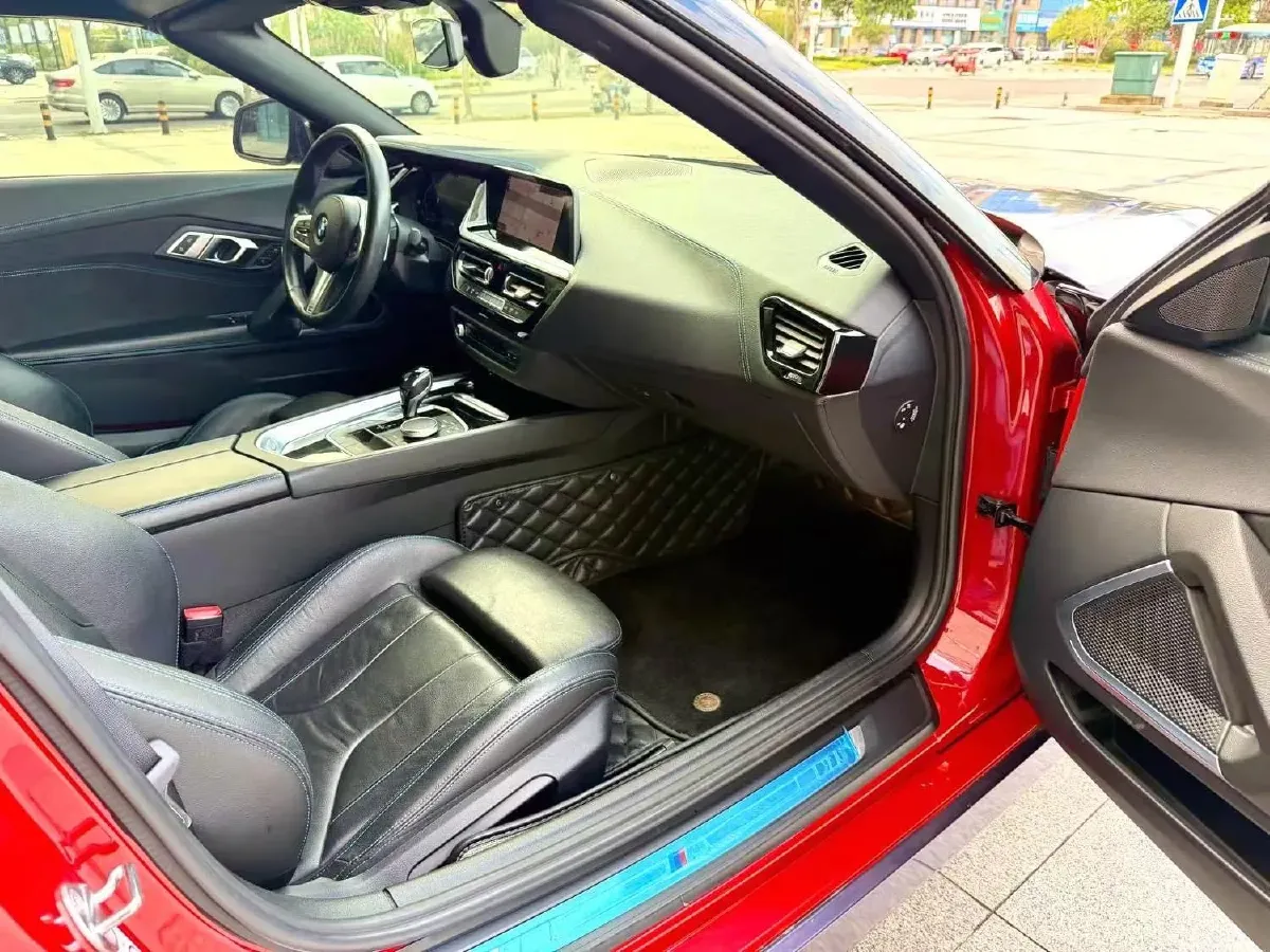 2019 BMW Z4 2.0T 197HP L4 8AT,autocango,china used car exporter,china ev exporter,chinese used car exporter,chinese used ev exporter