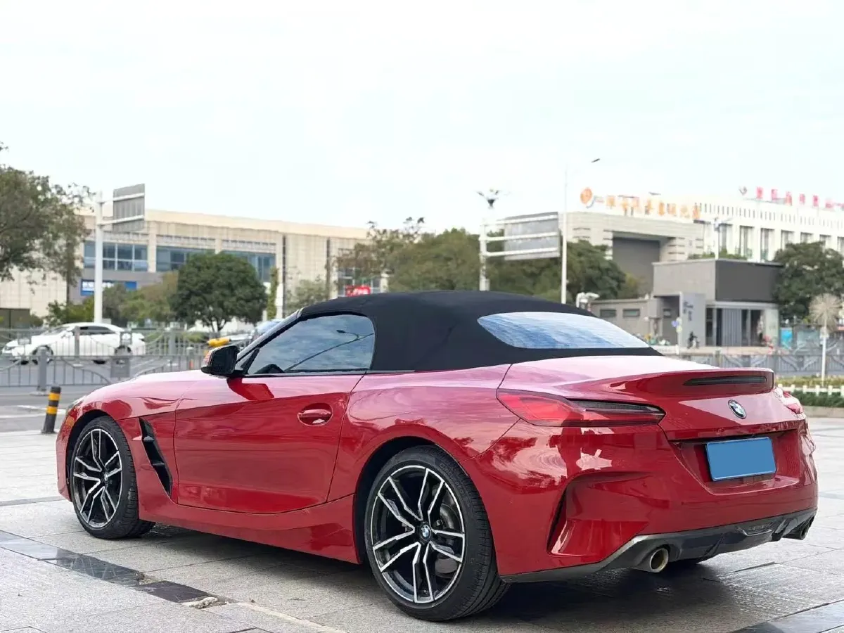 2019 BMW Z4 2.0T 197HP L4 8AT,autocango,china used car exporter,china ev exporter,chinese used car exporter,chinese used ev exporter