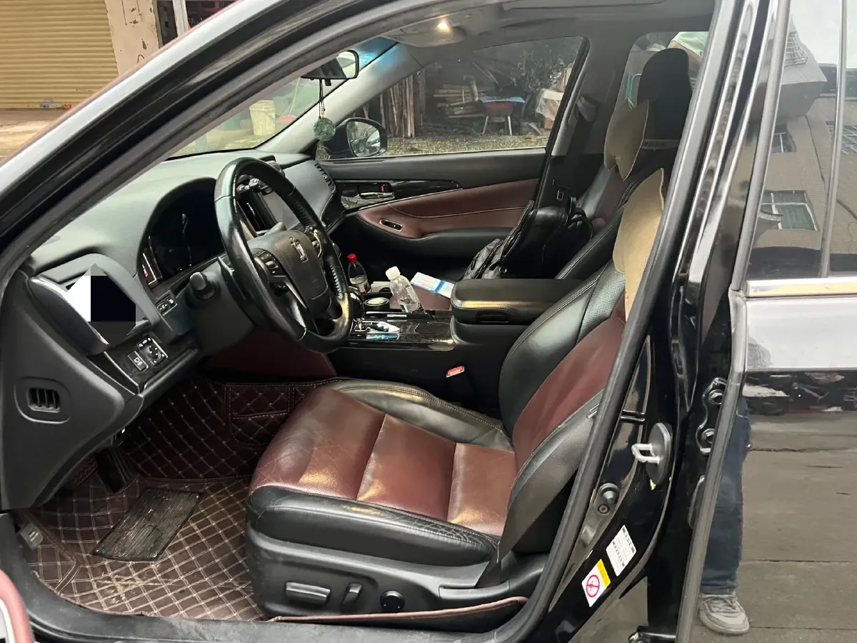 2018 Toyota Highlander 2.0T 220HP L4 6AT,autocango,china used car exporter,china ev exporter,chinese used car exporter,chinese used ev exporter