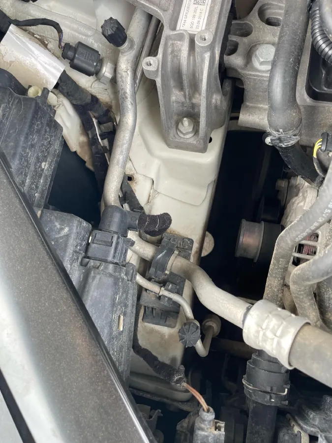 2019 Volkswagen T-Cross 1.4T 150HP L4 7DCT,autocango,china used car exporter,china ev exporter,chinese used car exporter,chinese used ev exporter