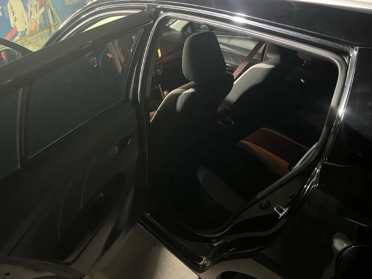 2022 Toyota Yaris L 1.5L 112HP L4 CVT,autocango,china used car exporter,china ev exporter,chinese used car exporter,chinese used ev exporter